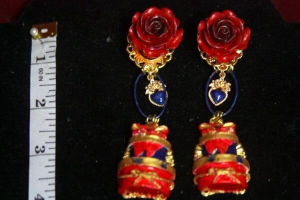 SOLD! 3066 Unusual Hand Victorian Painted Gift Enamel Rose Earrings - Image 3