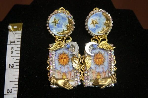 SOLD! 3089 Taro Cards Sun Pattern Moon Unusual Earrings - Image 2