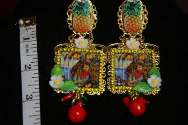 SOLD! 3103 Pineapple Italian Tile Sicilian Lemon Print Chilly Studs - Image 4