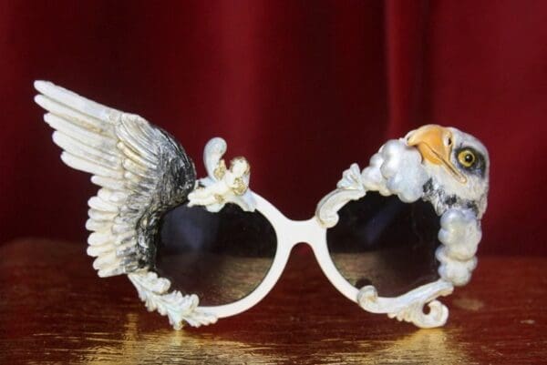 SOLD! 3129 Hand Painted Unusual Unisex Vivid Eagle Wing Sunglasses - Image 7
