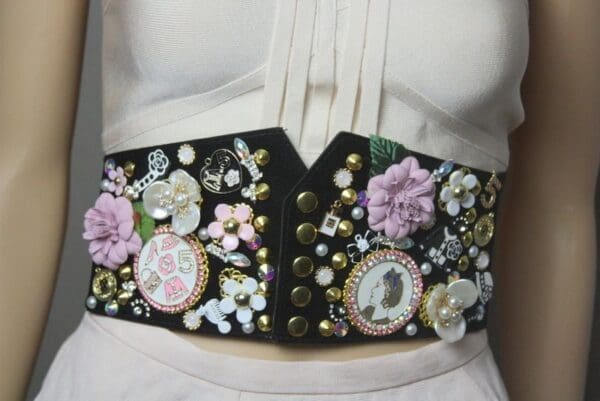 SOLD! 3143 Madam Coco Embellished Brooches Pink Waist Corset Belt - Image 4