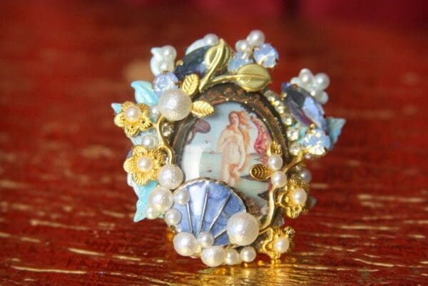 SOLD! 3144 Birth Of Venus Huge Cocktail Shell Pearl Adjustable Ring - Image 6