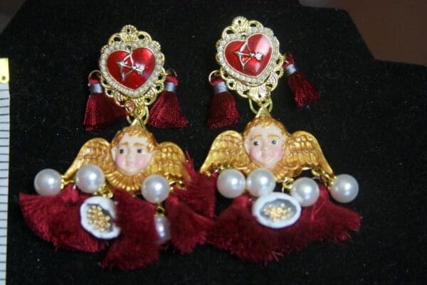 SOLD! 3153 Total Baroque Hand Painted Wine Red Tassel Pearl Earrings - Image 8