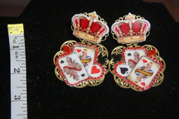 SOLD! 3155 Queen Of Hearts Crown Fancy Light Weight Earrings - Image 7