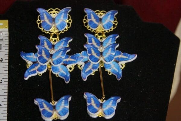 SOLD! 3159 Massive Light Weight Vivid Blue Butterfly Unusual Earrings - Image 9