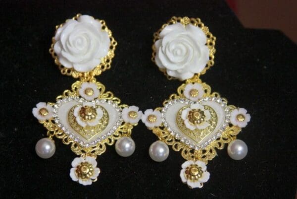 SOLD! 3180 Baroque Heart White Heart Crystal Pearl Studs Earrings - Image 7