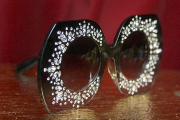 3211 Baroque Black-Grey Crystal Oversized Sunnies - Image 5