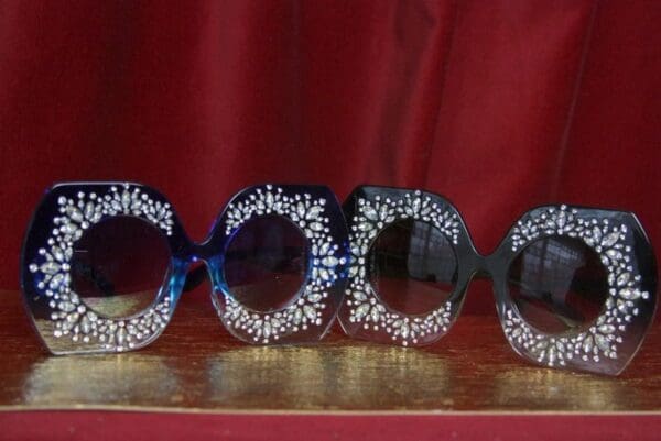 3211 Baroque Black-Grey Crystal Oversized Sunnies - Image 6
