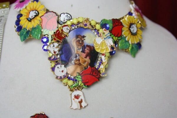 SOLD! 3214 Set Of Beauty And The Best Whimsical Necklace+ Earrings - Image 8