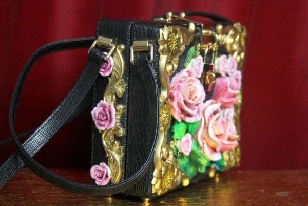 SOLD! 3252 Total Baroque Hand Painted Roses Trunk Handbag - Image 4