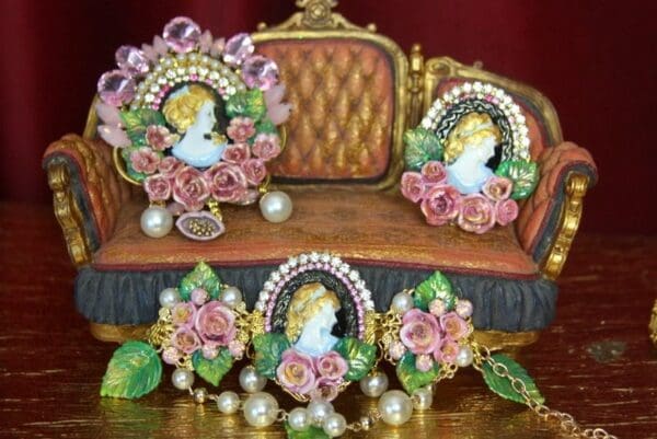 SOLD! 3262 Victorian Vintage Cameo Hand Painted Adjustable Cocktail Ring