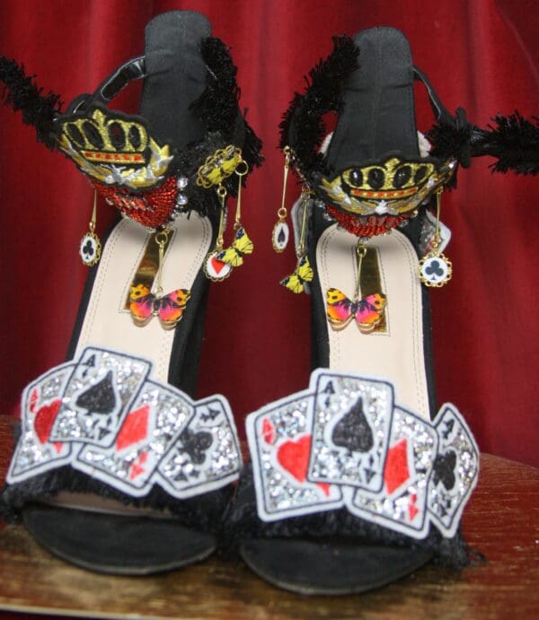 SOLD! 3297 Embellished Playing Cards Fancy Trendy Sandals Size US10 - Image 2