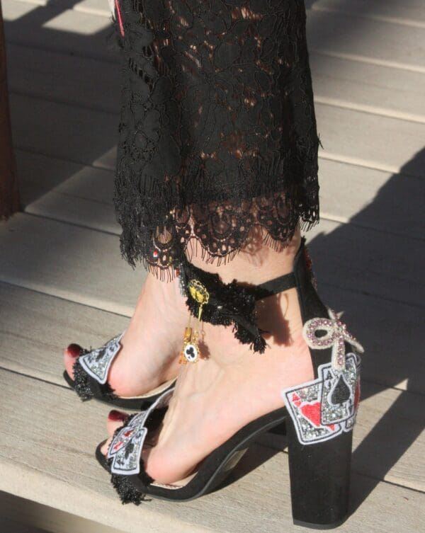SOLD! 3297 Embellished Playing Cards Fancy Trendy Sandals Size US10 - Image 5