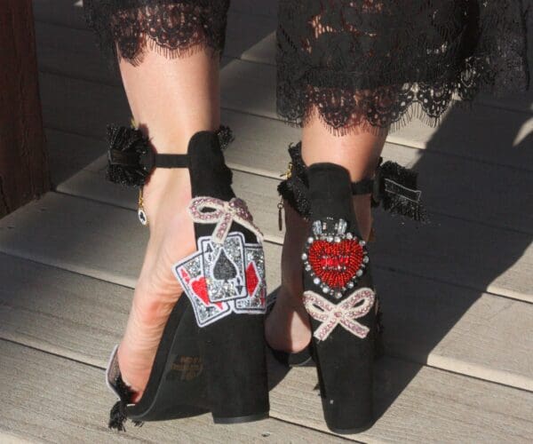 SOLD! 3297 Embellished Playing Cards Fancy Trendy Sandals Size US10 - Image 6