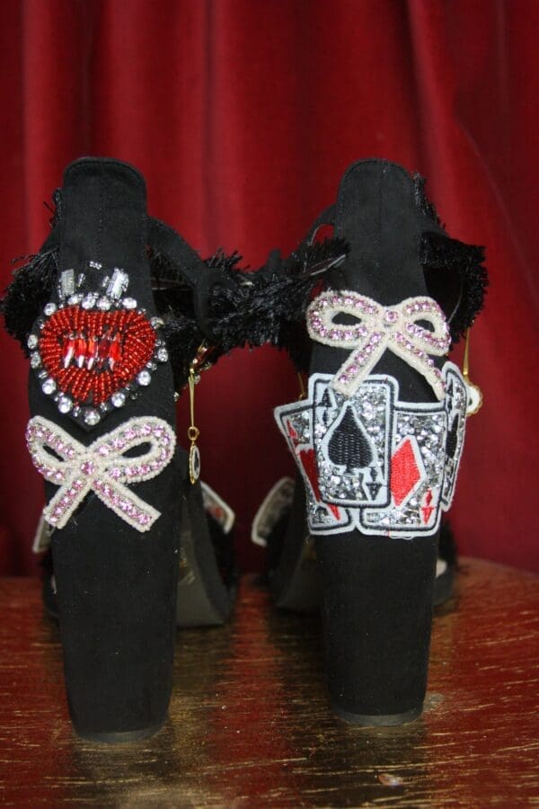SOLD! 3297 Embellished Playing Cards Fancy Trendy Sandals Size US10 - Image 7