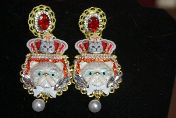 SOLD! 3319 Baroque Royal Enamel Cat Crown Earrings Studs - Image 7