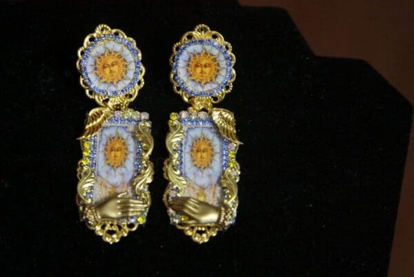 SOLD! 3339 Taro Cards Sun Pattern Moon Unusual Earrings - Image 5
