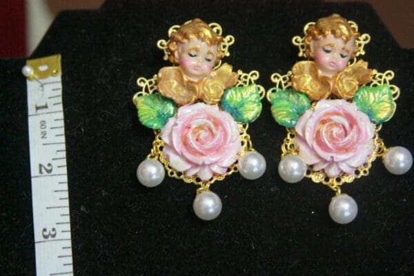 SOLD! 3390 Hand Painted Total Baroque Cherubs Roses Earrings - Image 8