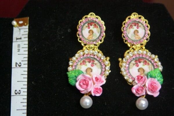 SOLD! 3391 Victorian Adorable Valentine Hand Painted Flower Earrings - Image 8