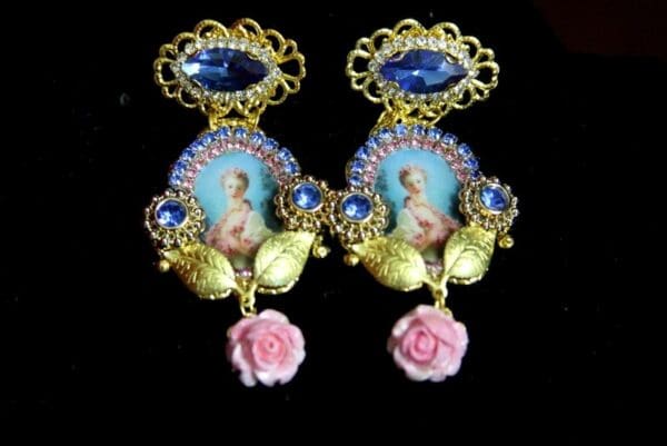 SOLD! 3399 Young Marie Antoinette Rose Elegant Earrings Studs - Image 7