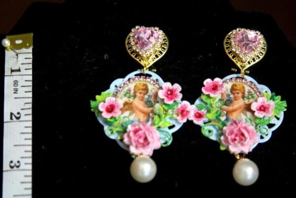 SOLD! 3401 Victorian Adorable Valentine Hand Painted Pearl Flower Earrings - Image 5