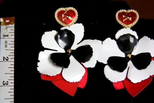 SOLD! 3462 Designer Inspired Violet Heart Massive Studs Earrings - Image 3