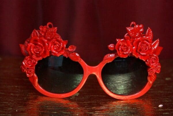 SOLD! 3485 Baroque Rococo Red Enamel Embellished Flower Sunglasses - Image 7