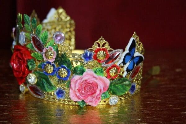 SOLD! 3518 Spring 2018 Set Of Runway Baroque Hand Painted Vivid Garden Butterflies Crown+ Earrings - Image 8
