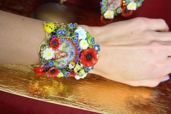 SOLD! 3535 Set Of Earrings+ Hand Painted Ukrainian Traditional Pattern Cameo Poppy Daisy Cuff Bangle - Image 4