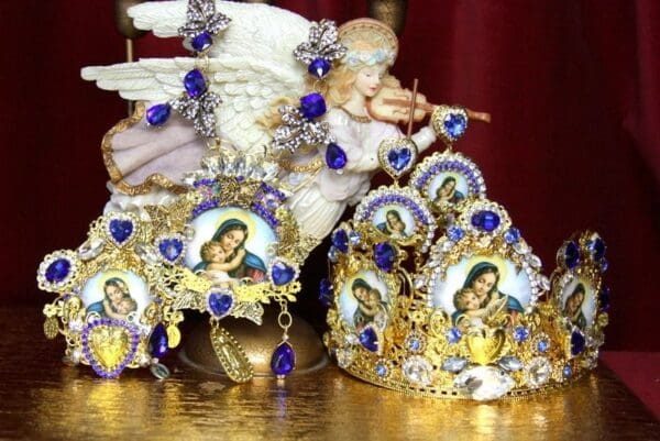 SOLD! 3545 Set Of Virgin Mary Madonna Blue Crystal Butterfly Unique Huge Brooch+ Earrings - Image 8