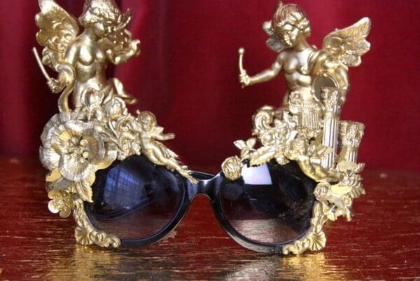 SOLD! 3555 Total Baroque Roman Column Cherub Detailed Sunglasses - Image 7