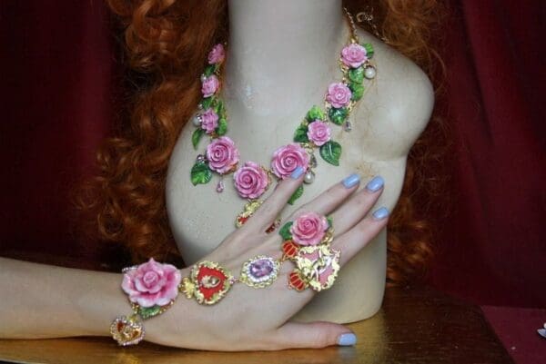 SOLD! 3570 Zibellini Slave Total Baroque Hand Painted Rose Heart Trendy 2018 Crystal Roses Bracelet - Image 7