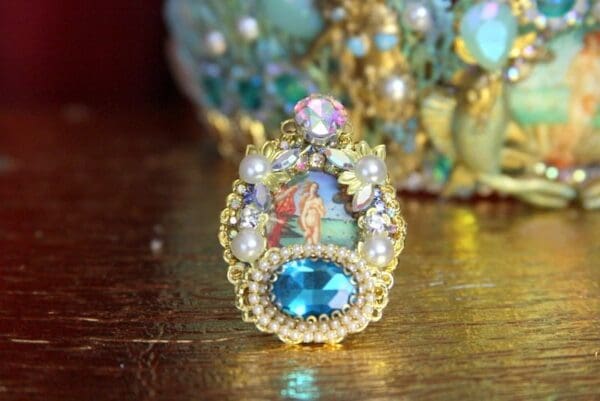SOLD! 3575 Birth Of Venus Huge Cocktail Shell Pearl Adjustable Ring - Image 8