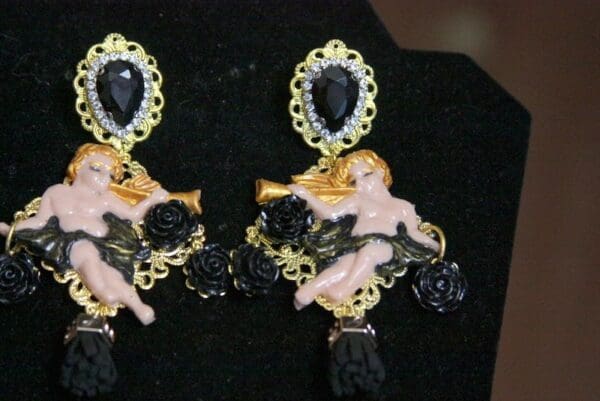 SOLD! 3606 Total Baroque Faced Hand Painted Red Rose Cherubs Angel Studs Earrings - Image 7