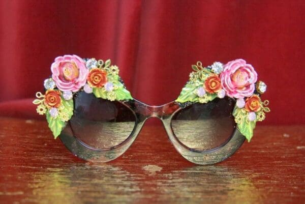 SOLD! 3643 Hand Painted Roses Leaf Bee Baroque Sunglasses - Image 6