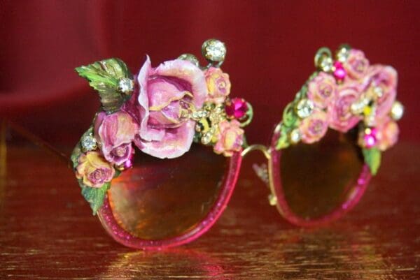SOLD! 3648 Pink Hand Painted Roses Leaf Bee Baroque Sunglasses - Image 4