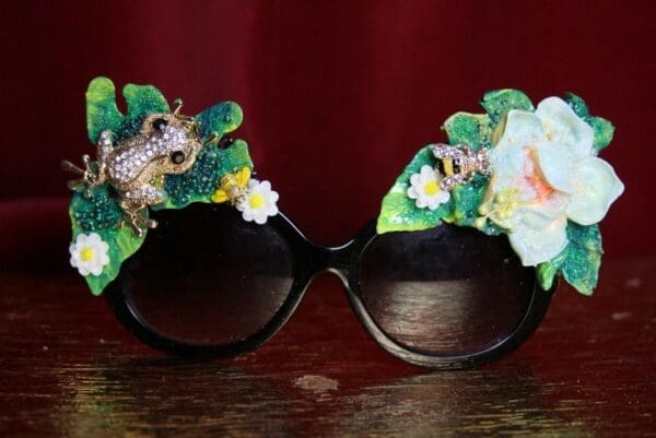 SOLD! 3652 Art Nouveau Embellished Pearl Enamel Crystal Frog Unusual Sunglasses - Image 3
