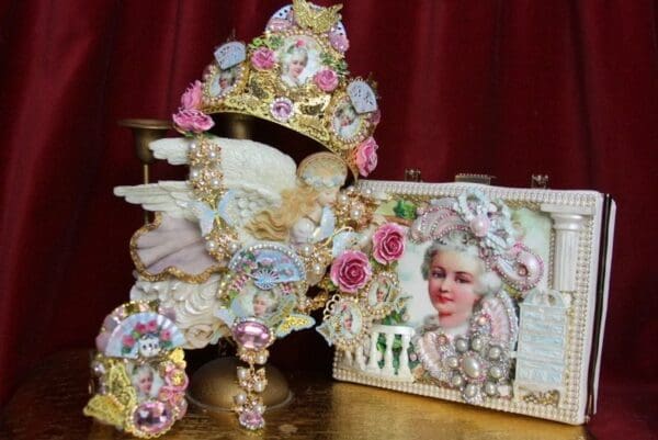 SOLD! 3674 Pearl Marie Antoinette Fan Butterfly Hand Painted Vintage Style Pearl Set - Image 10
