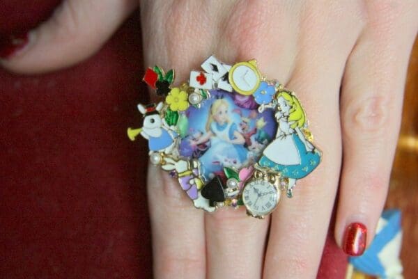 SOLD! 3683 Right Alice In Wonderland Enamel Adjustable Cocktail Huge Ring - Image 9