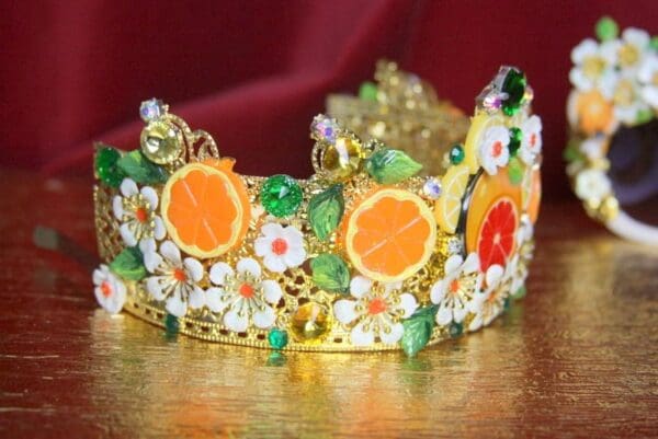 SOLD! 3695 Roman Revival Caesar Pisa Hand Painted Unusual Crown - Image 7