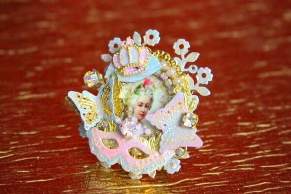 SOLD! 3706 Hand Painted Marie Antoinette Butterfly Adjustable Cocktail Huge Ring - Image 4