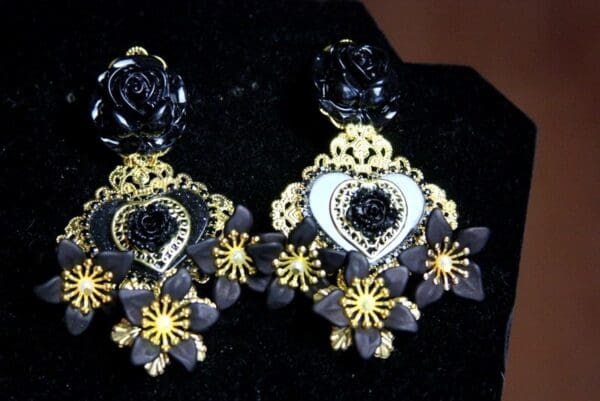 SOLD! 3713 Baroque Black Heart Dangle Flowers Crystal Earrings Studs - Image 7