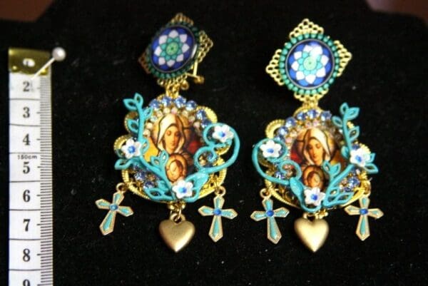 SOLD! 3725 Madonna Virgin Mary Stained Glass Pattern Hnd Paiunted Earrings Studs - Image 6