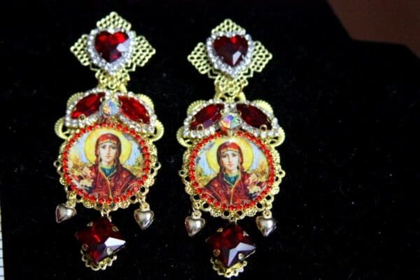 SOLD! 3729 Madonna Red Crystal Virgin Mary Earrings Studs - Image 4