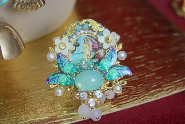 SOLD! 3764 Birth Of Venus Huge Cocktail Shell Pearl Adjustable Ring - Image 5