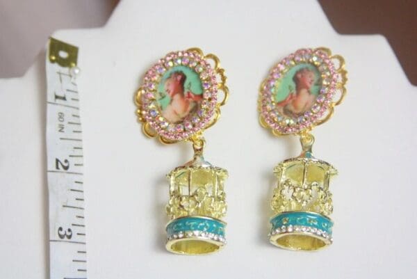 SOLD! 3799 Marie Antoinette Carousel Crystal Earrings Studs - Image 6