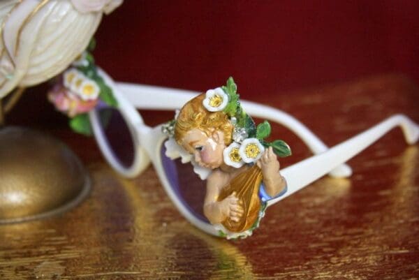 SOLD! 3835 Baroque Hand Painted Musical Cherub Mandolin Lilly Of The Valley Rose Embellished Sunglasses - Image 9