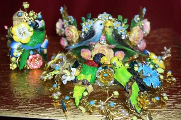 SOLD! 3849 Set Of Hand Painted Art Nouveau Parrots Birdcage Flowers Crown+ Earrings - Image 8
