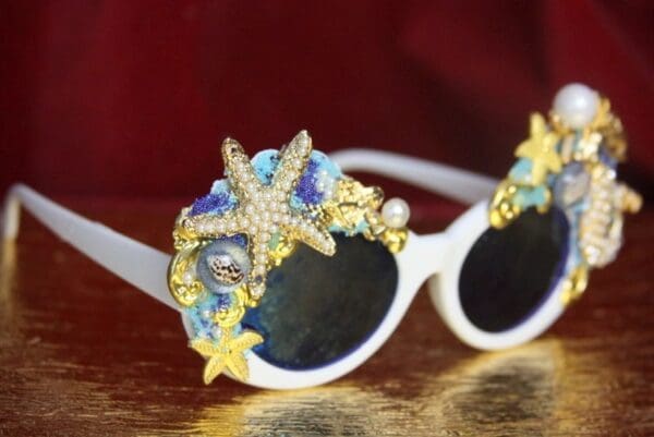 SOLD! 3916 Mermaid Nautical Unusual Embellished Sunglasses - Image 9