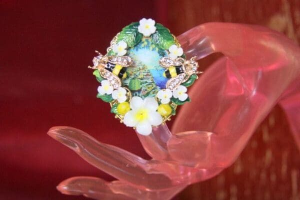 SOLD! 3927 Taormina Sicilian Lemons Enamel Bees Adjustable Cocktail Huge Ring - Image 2
